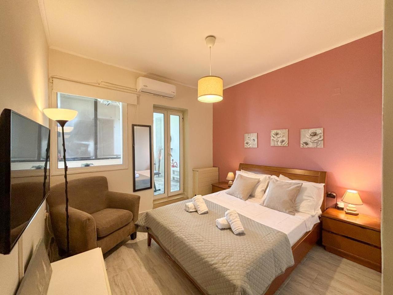 Apartment Manoshouse